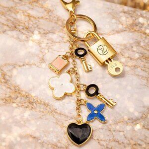 Authentic Louis Vuitton Gold Padlock & Key 🔒 LV Bag Charm w/ Unbranded Keychain